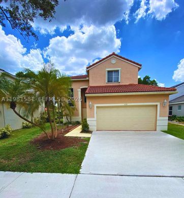 Villa - Weston, Broward County