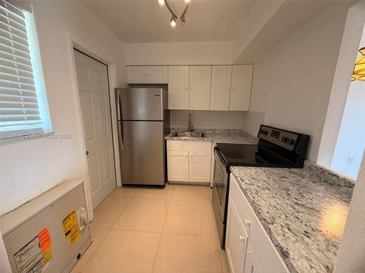 Complesso residenziale a Aventura, Miami-Dade County