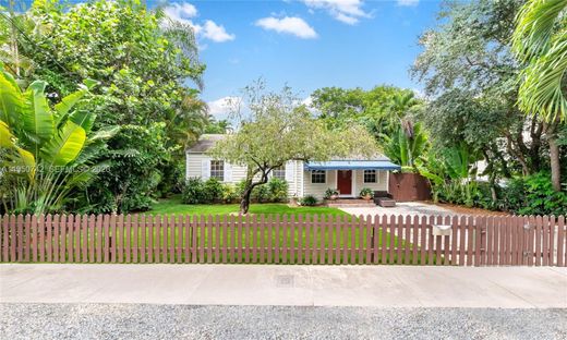 Villa - Coconut Grove, Miami-Dade County