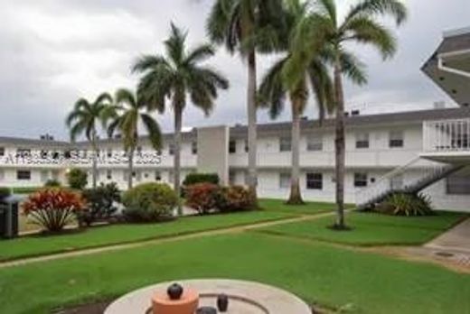 公寓楼  Davie, Broward County