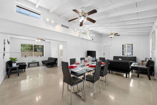 ﻓﻴﻼ ﻓﻲ Dania Beach, Broward County