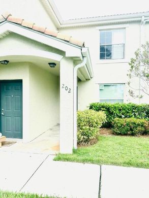 Residential complexes in Port Saint Lucie, Saint Lucie County