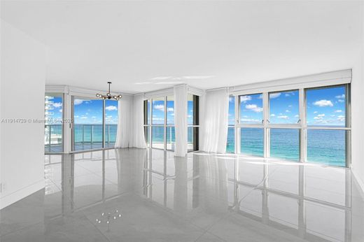 ‏בניין ב  Sunny Isles Beach, Miami-Dade County