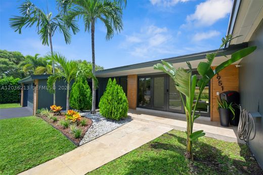 Villa in North Miami Beach, Miami-Dade County