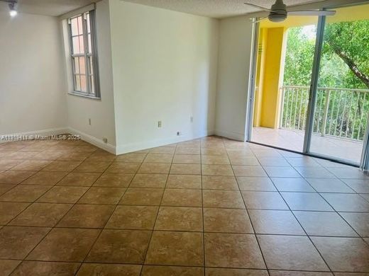 Wohnkomplexe in Aventura, Miami-Dade County