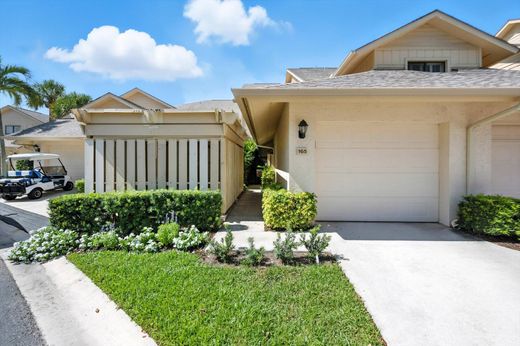 Residential complexes in Jupiter, Palm Beach