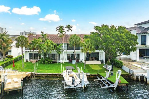 Townhouse in Deerfield Beach, Broward County