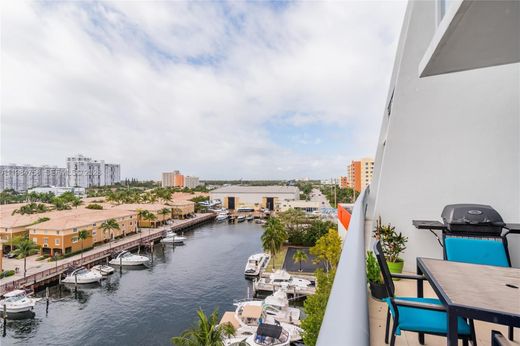 Residential complexes in Aventura, Miami-Dade
