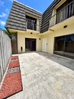 Townhouse in West Palm Beach, Palm Beach