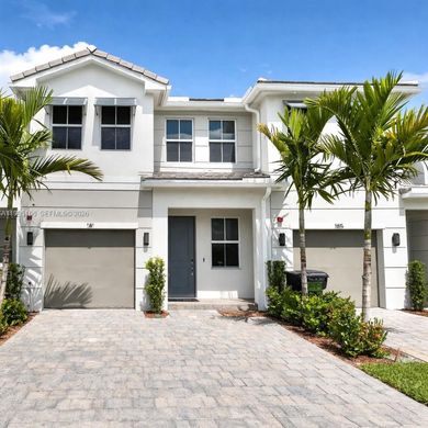 Townhouse in Pembroke Pines, Broward County