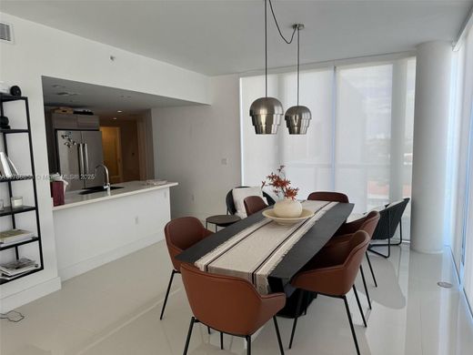 Edificio en Bay Harbor Islands, Miami-Dade County