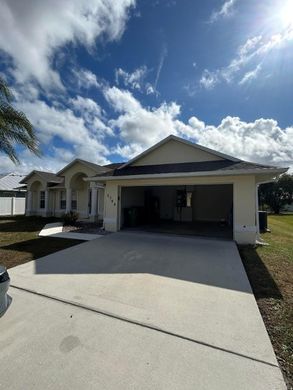 Villa in Port Saint Lucie, Saint Lucie County