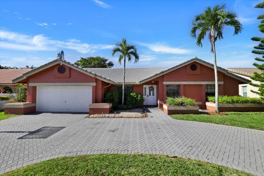 Villa in Coral Springs, Broward County