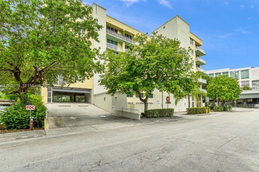 Complexos residenciais - Miami, Miami-Dade County