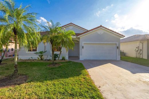 Villa Miami Lakes, Miami-Dade County