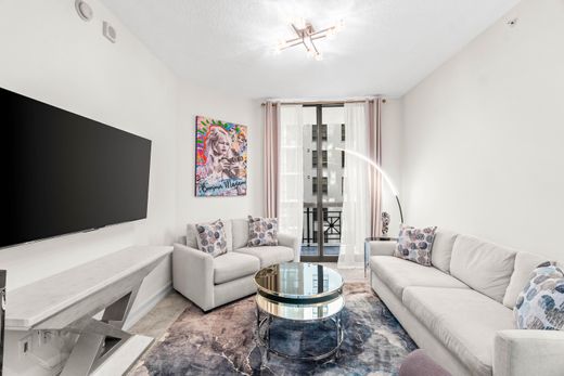 Residential complexes in West Palm Beach, Palm Beach