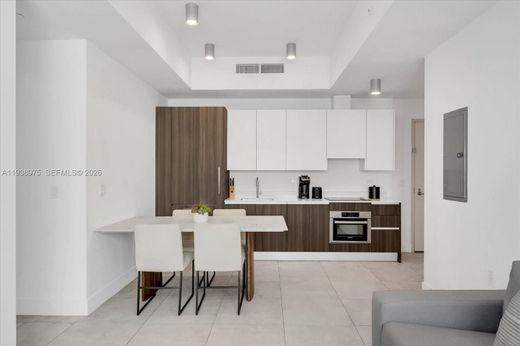 Komplex apartman Miami, Miami-Dade County