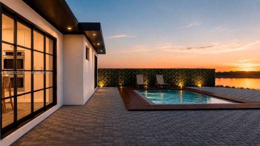 Villa in Miami, Miami-Dade