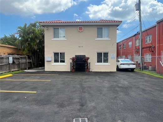 Complexes résidentiels à Miami, Comté de Miami-Dade