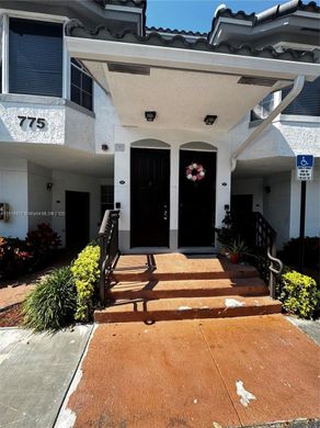 Kamienica w Sunrise, Broward County