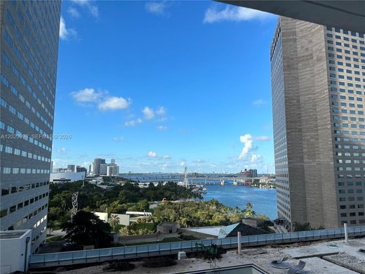 Complesso residenziale a Miami, Miami-Dade County