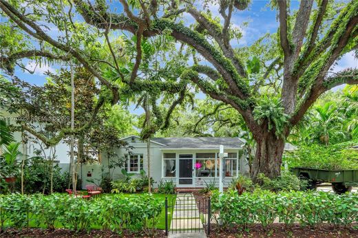 Вилла, Майами, Miami-Dade County