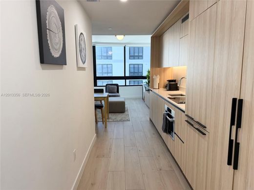 Residential complexes in Miami, Miami-Dade