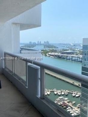 Edificio en Miami, Miami-Dade County