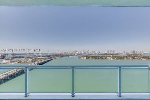 Komplex apartman Miami Beach, Miami-Dade County