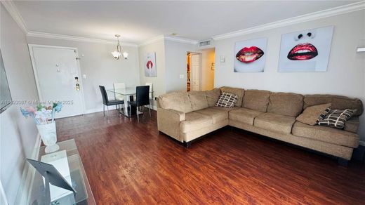 Complesso residenziale a Miami, Miami-Dade County