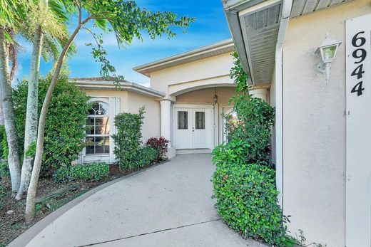 Villa in Port Saint Lucie, Saint Lucie County