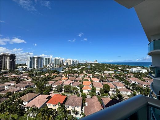 Residential complexes in Sunny Isles Beach, Miami-Dade