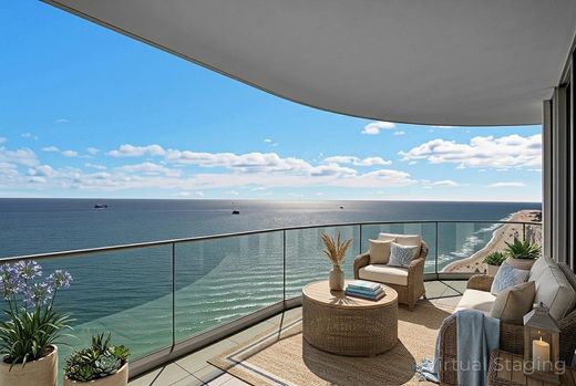 Residential complexes in Fort Lauderdale, Broward County