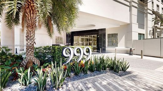 Residential complexes in Miami, Miami-Dade