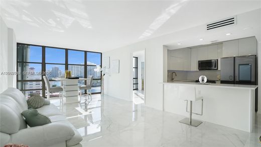 Complexos residenciais - Hallandale Beach, Broward County