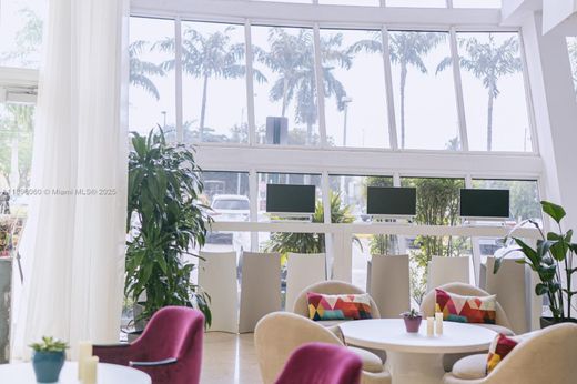 Complesso residenziale a Sweetwater, Miami-Dade County