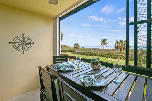 Residential complexes in Hutchinson Island South, Saint Lucie County