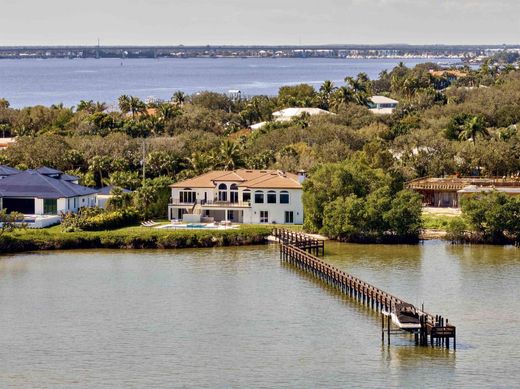 Willa w Sewall's Point, Martin County