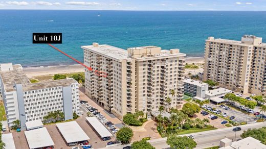 Residential complexes in Lauderdale by the sea, Broward County