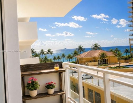 Complexos residenciais - Hallandale Beach, Broward County