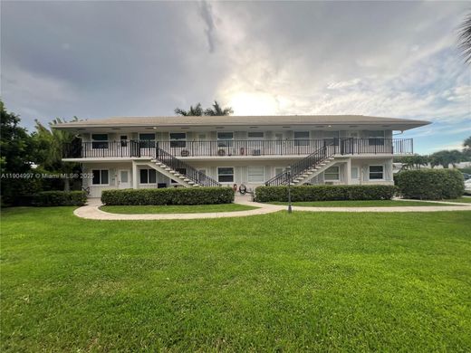 Palm Beach Shores, Palm Beach Countyのアパートメント・コンプレックス