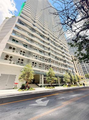 Complesso residenziale a Miami, Miami-Dade County