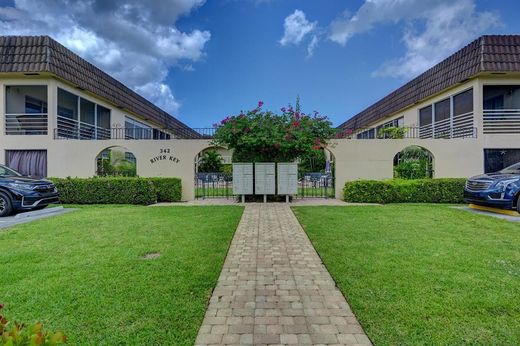 Residential complexes in North Palm Beach, Palm Beach