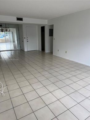 Komplex apartman Miami, Miami-Dade County