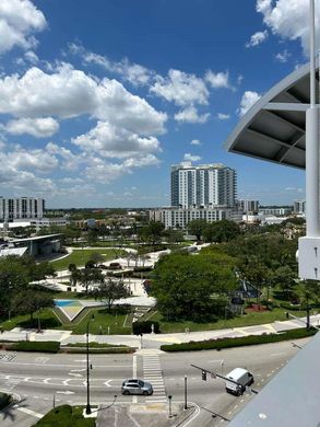 Residential complexes in Hollywood, Broward County