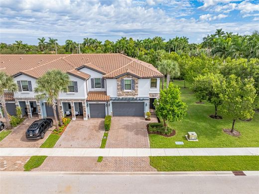 타운 하우스 / Boynton Beach, Palm Beach County