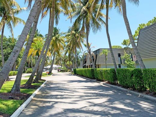 Complexes résidentiels à Palm Beach Gardens, Comté de Palm Beach