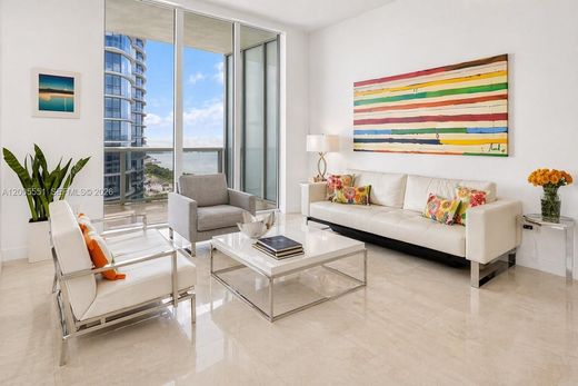 Жилой комплекс, Sunny Isles Beach, Miami-Dade County