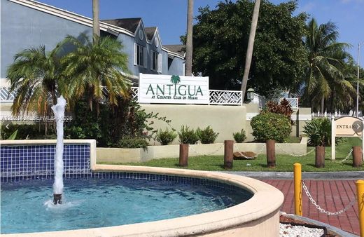 Komplex apartman Hialeah, Miami-Dade County