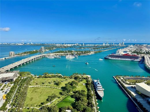 مجمع شقق ﻓﻲ ميامي، فلوريدا, Miami-Dade County